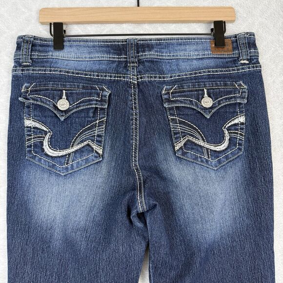 LEI Flare Jeans 15 Short Mid Rise Sophia Hipster Y2K Mallcore Bella Swan Scene - Picture 5 of 16